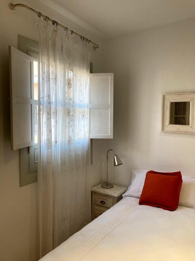 Cozy In Seville Luaran gambar